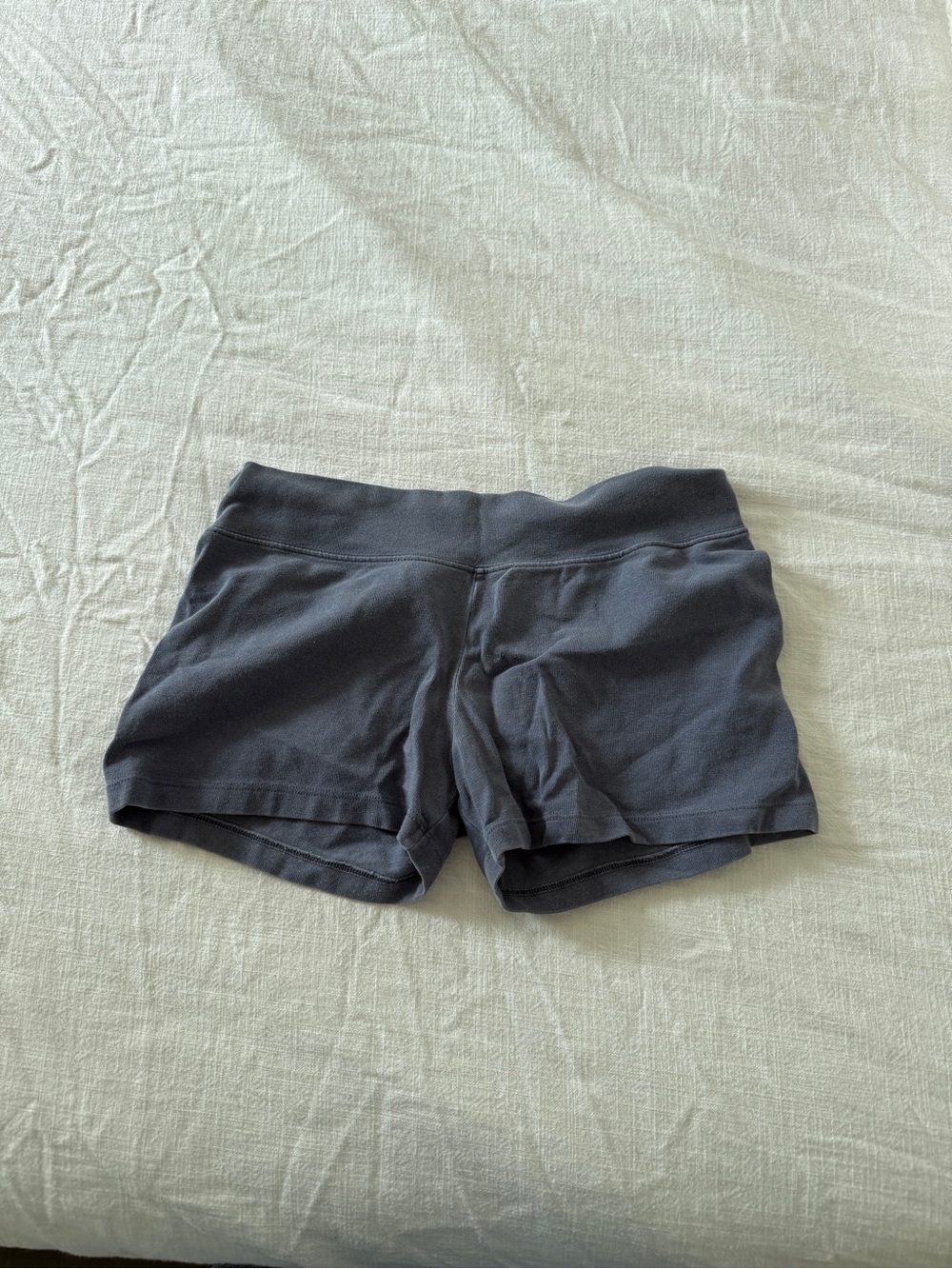 Brandy Melville Boue Low-Rise Biker Shorts
